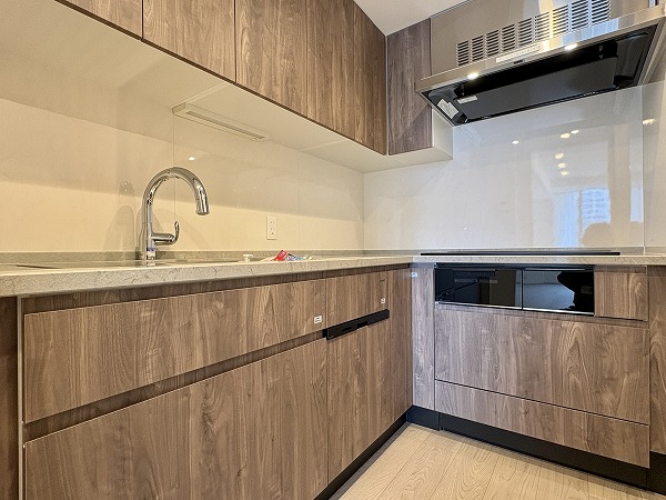 パークコート赤坂ザ・タワー_リノベーション済みのキッチンの写真3