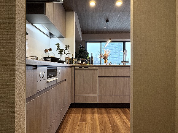 グランリビオ表参道_お洒落なキッチンの写真2