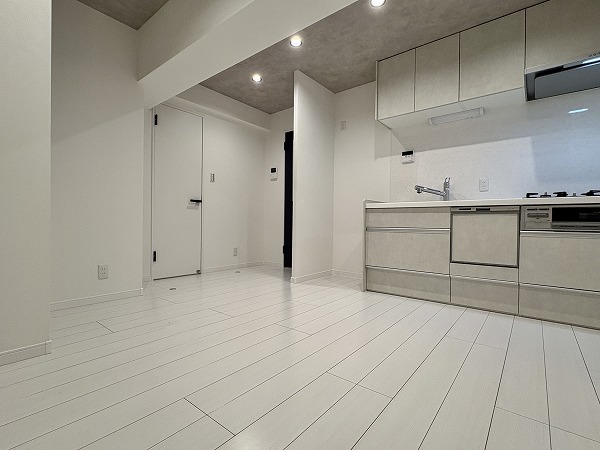 マンション高輪_リビングダイニングキッチンの写真2