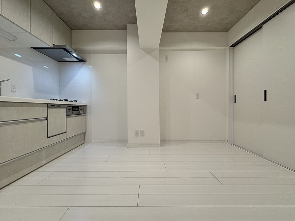 マンション高輪_リビングダイニングキッチンの写真4