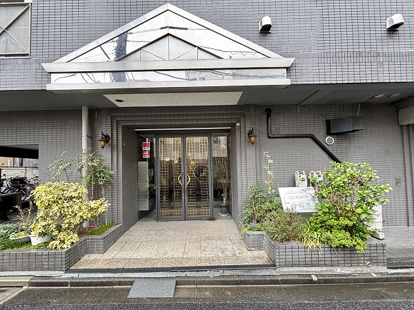 モンテベルデ千駄木 エントランス