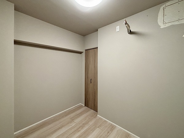 モンテベルデ千駄木_収納付きのサービスルームの写真