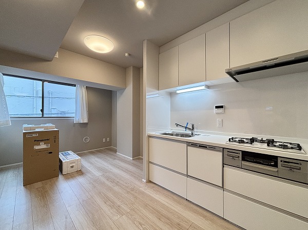 モンテベルデ千駄木_ゆとりあるリビングダイニングキッチンの写真