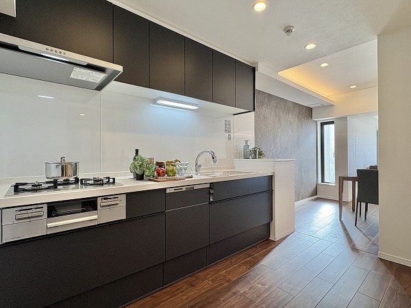 パレ駒場_動線良好なキッチンの写真