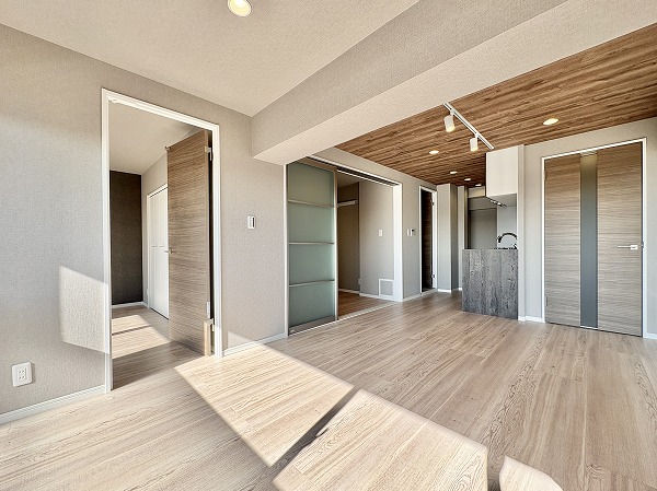北千束スカイマンション_リノベ済の室内の写真