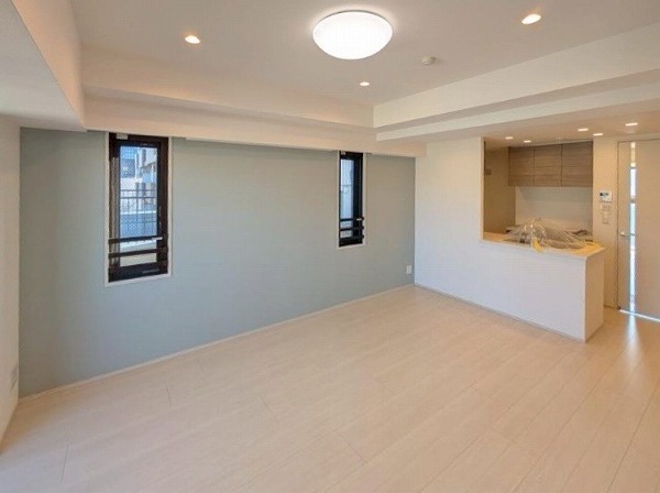 オープンレジデンシア神楽坂若宮町ヒルズ _リビングダイニングキッチンの写真