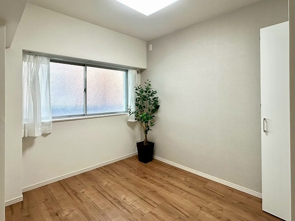 マンションニュー恵比寿_メインのベットルームに最適な洋室の写真