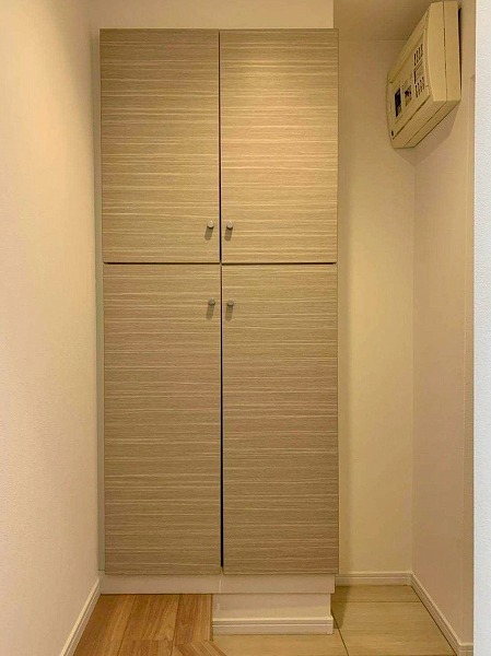 ロイヤルパレス馬込_シューズクローゼットの写真