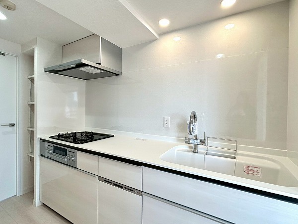 代々木公園パーク・ホームズ_独立キッチンの写真