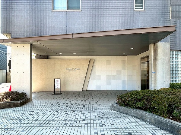 代々木公園パーク・ホームズ　アプローチ