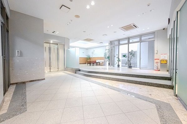 ライオンズマンション渋谷道玄坂 エントランスホール