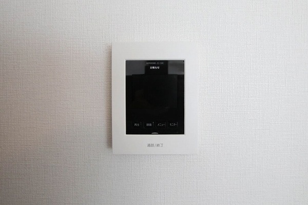 日興初台スカイマンション_モニター付きインターホンの写真