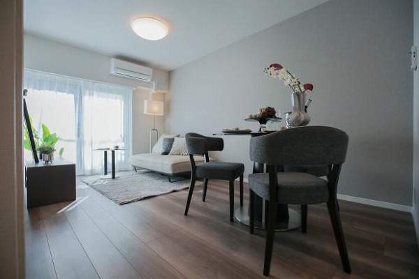 日興初台スカイマンション_メインルームの写真