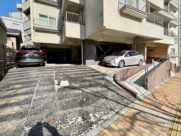 小石川ビューパレー 車両置き場