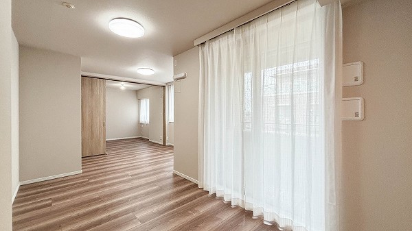 用賀パークハウス_リビングダイニングキッチンの写真