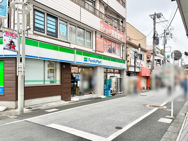 ファミリーマート