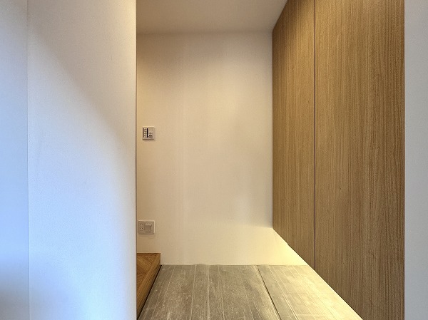 スカイプラザ赤坂_玄関の写真