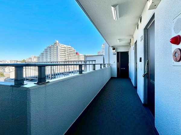 ダイアパレス三宿　外廊下