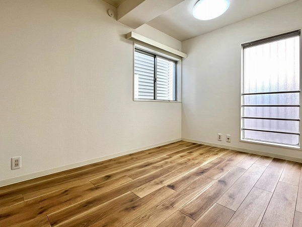 エスカイア等々力_日当たりのいい洋室の写真