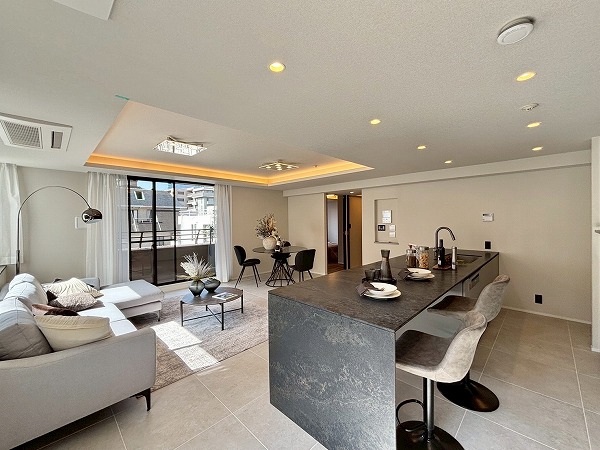 グランフォルム六番町_お洒落なリビングダイニングキッチンの写真