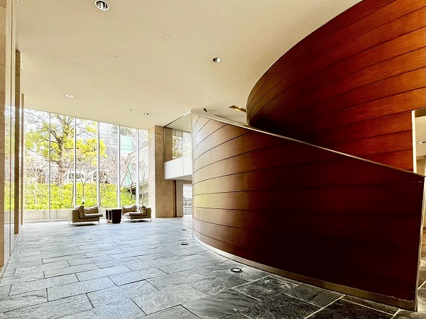 サウススクエア　ラウンジ