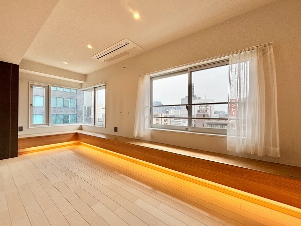 朝日九段マンション_ゆとりあるリビングダイニングキッチンの写真