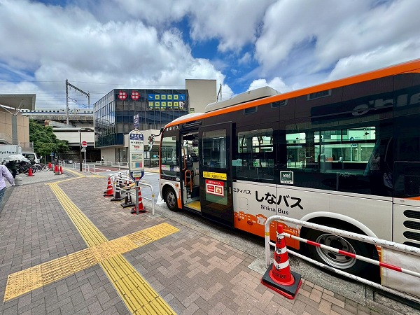 西大井駅前バス停