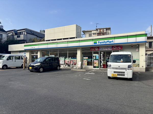 ファミリーマート
