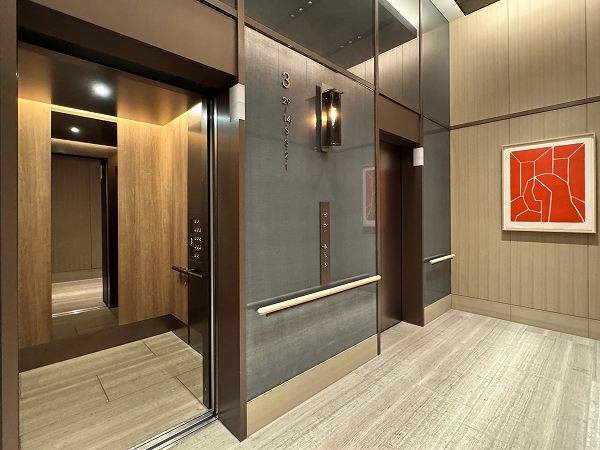 ワールドタワーレジデンス　エントランス