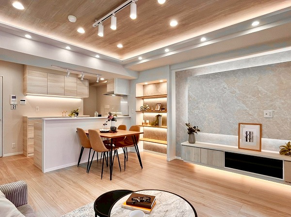 ライトコート四谷_お洒落で開放的なリビングダイニングキッチンの写真3