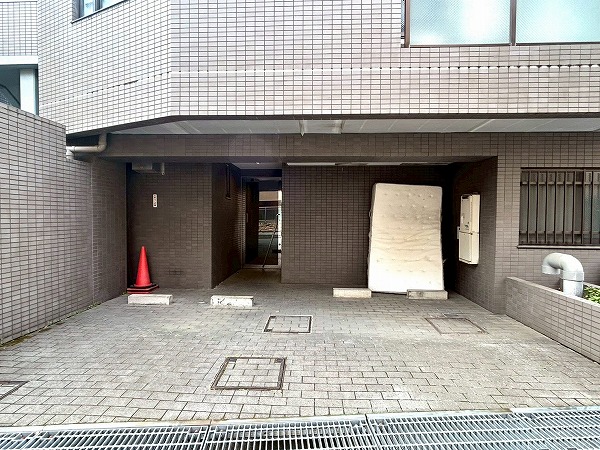 アルブル荻窪　駐車場