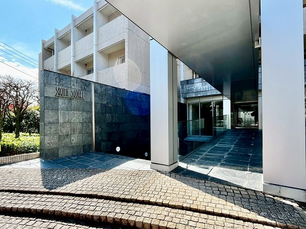 サウススクエア　アプローチ