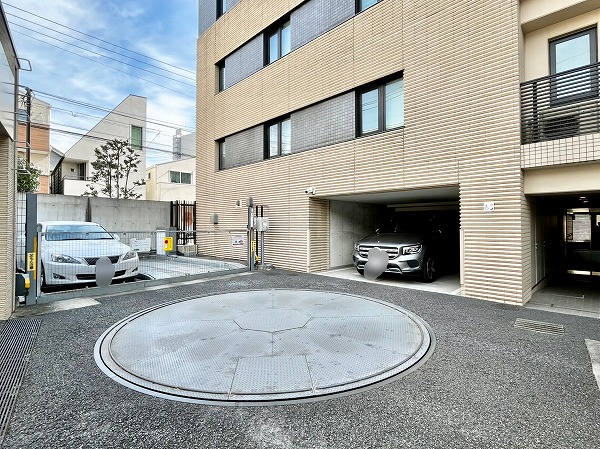 パークホームズ駒沢ザレジデンス 駐車場