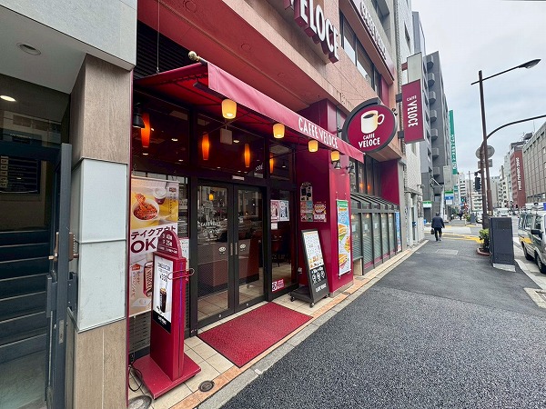 カフェ・ベローチェ