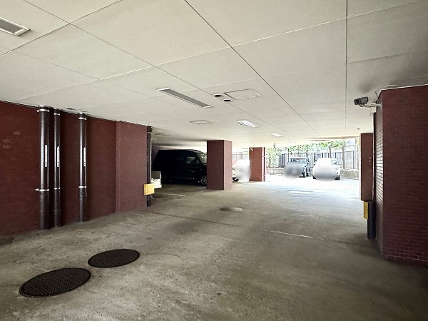 渋谷美竹ハイム　駐車場