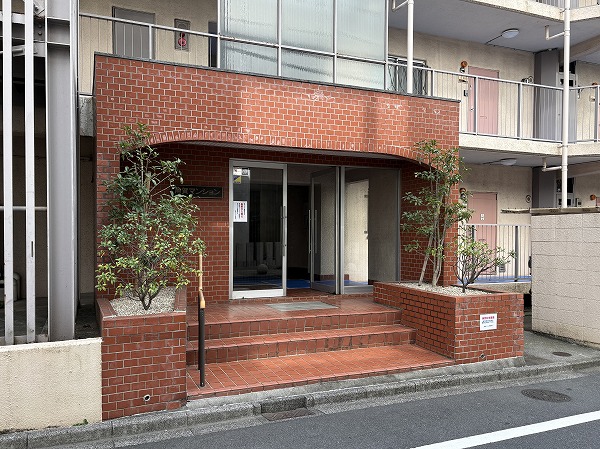 用賀マンション　アプローチ