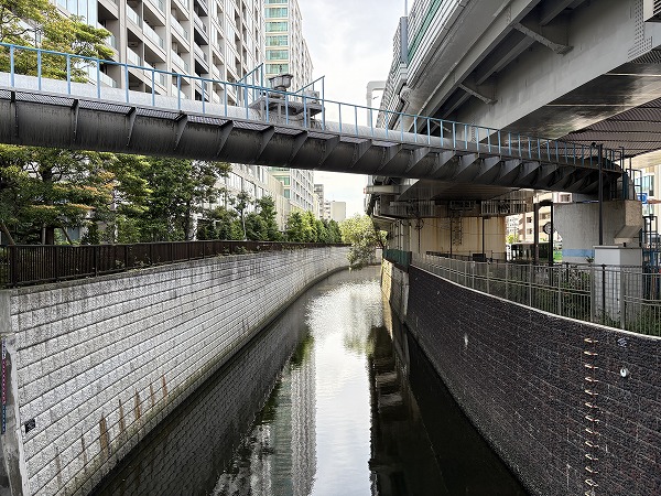 渋谷川