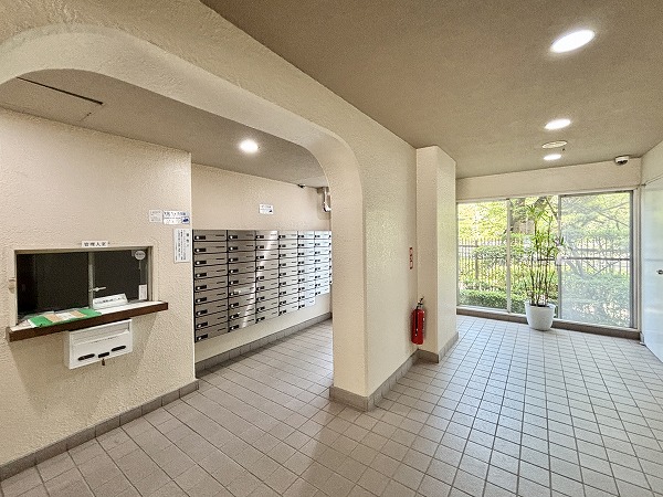 フジタ早稲田マンション　エントランス