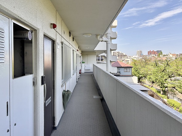 フジタ早稲田マンション　外廊下