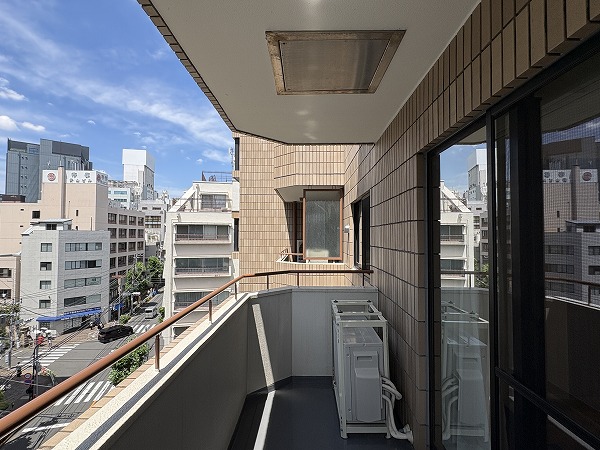 サンフローラハイツ渋谷_バルコニーの写真1