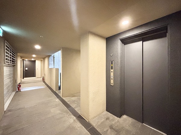 グランドメゾン中目黒THECLASS エレベーター