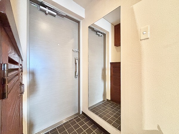 中目黒ハイツ_レトロな雰囲気のお部屋の写真3