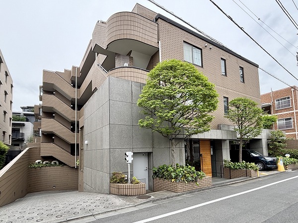 ディアパーク市ヶ谷南町　外観