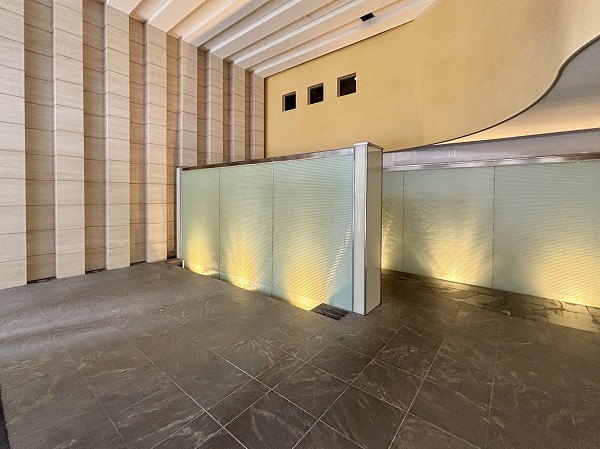 フィールM西新宿　内廊下