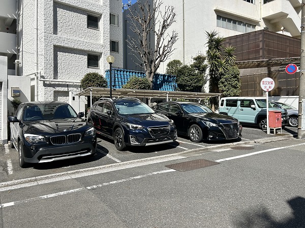 秀和東品川レジデンス　駐車場