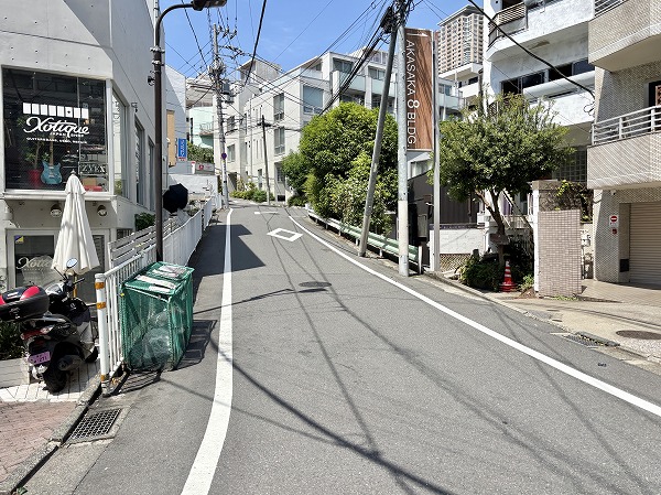 シャトー赤坂台周辺