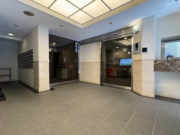 クレッセント麻布Ⅱ　エントランス