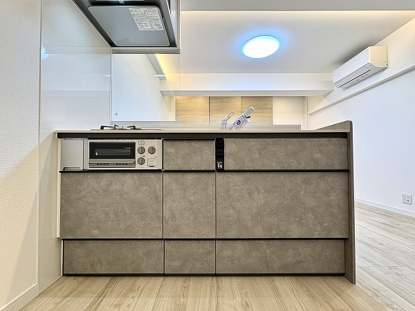 渋谷マンション_お洒落なキッチンの写真