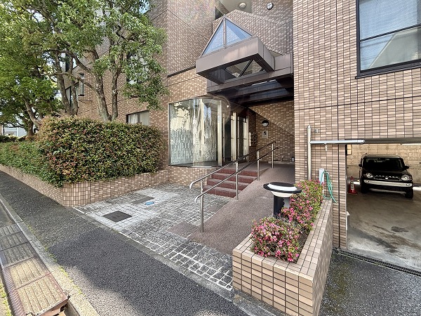 ホームズ杉並阿佐ヶ谷　アプローチ