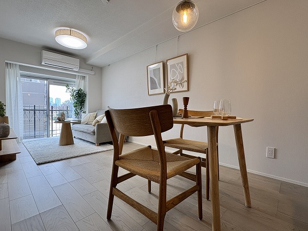 秀和恵比寿レジデンス_リビングダイニングキッチンの写真5